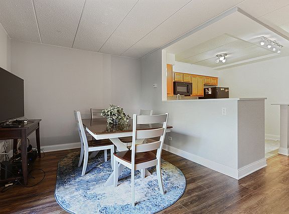 5th image of 15137 Quail Hollow Dr APT 201