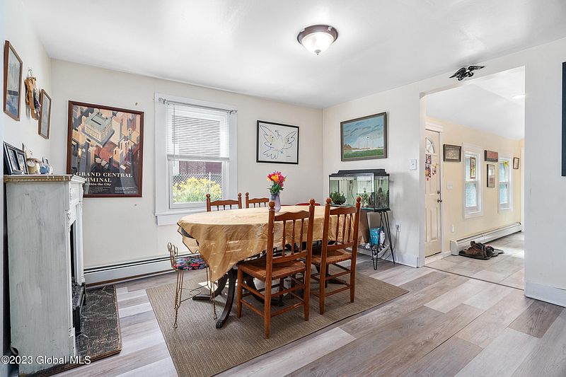 4th image of 133 Bath Street