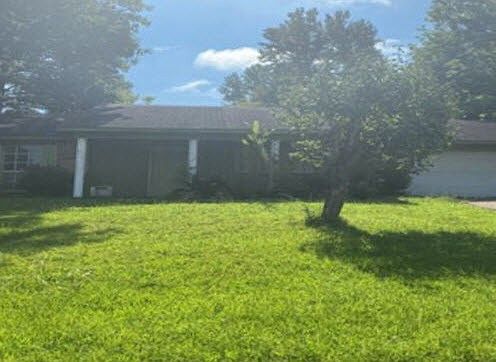 4th image of 252 Lake Cove Dr