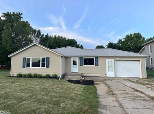 102 E Plank Rd, Danville, IA 52623