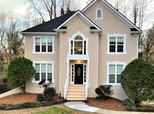 2631 Rock Point Ln, Snellville, GA 30039