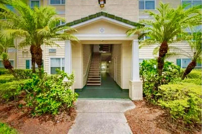 18414 Bridle Club Dr