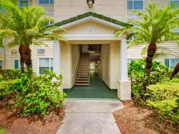 18414 Bridle Club Dr, Tampa, FL 33647