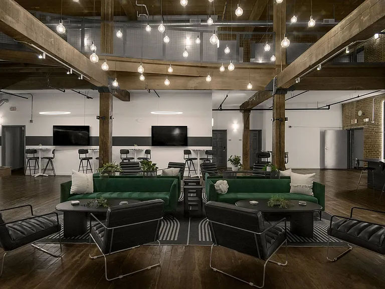 East End Lofts — Photo 5