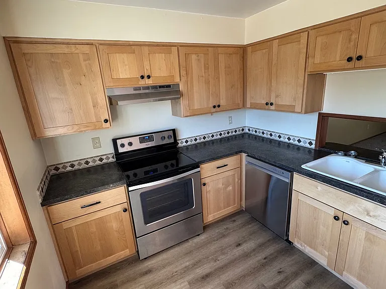 Michelbook Apartments — Photo 7