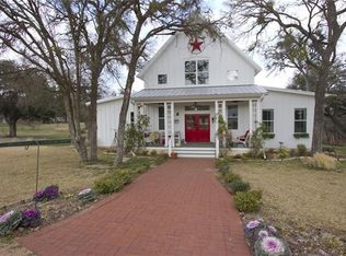 2004 Sulphur Wells Rd, Salado, TX 76571