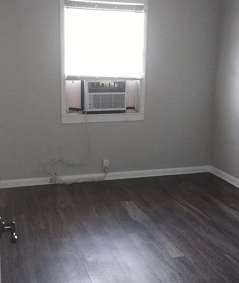 705 W Bay St — Photo 11