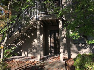 5 Crestfield Ct #5, Lake Oswego, OR 97035