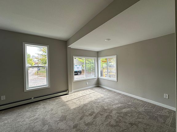 5th image of 1213 Woodbridge St