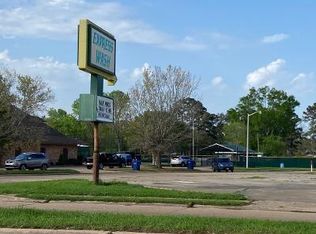 801 Versailles Blvd, Alexandria, LA 71303