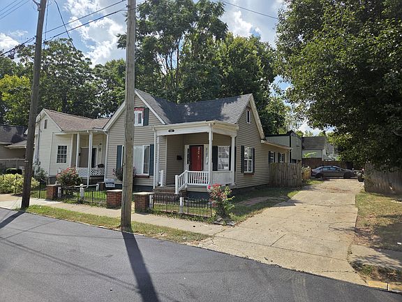 2nd image of 430 E 4th St