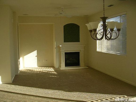 5th image of 1860 Ocean Park Ct