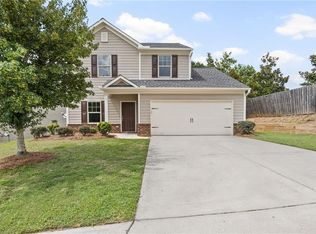 7423 Saint David St, Fairburn, GA 30213