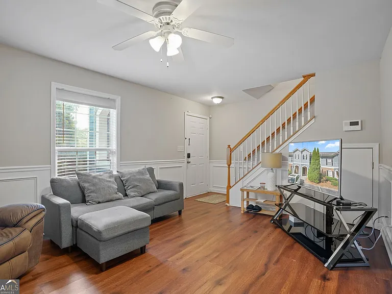 306 Summer Pl NW #MAIN — Photo 7