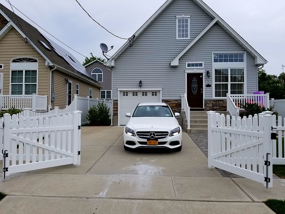 1st image of 575 Oakley Ave