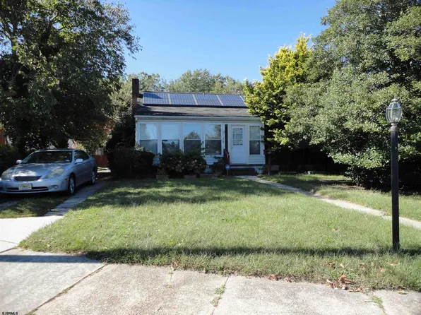 38 Montclair Dr, Pleasantville, NJ 08232