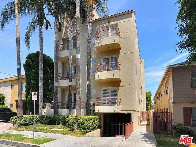1st image of 14271 Dickens St Unit 301