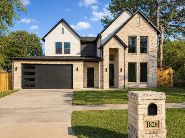 1828 Highland Dr E, Keller, TX 76262