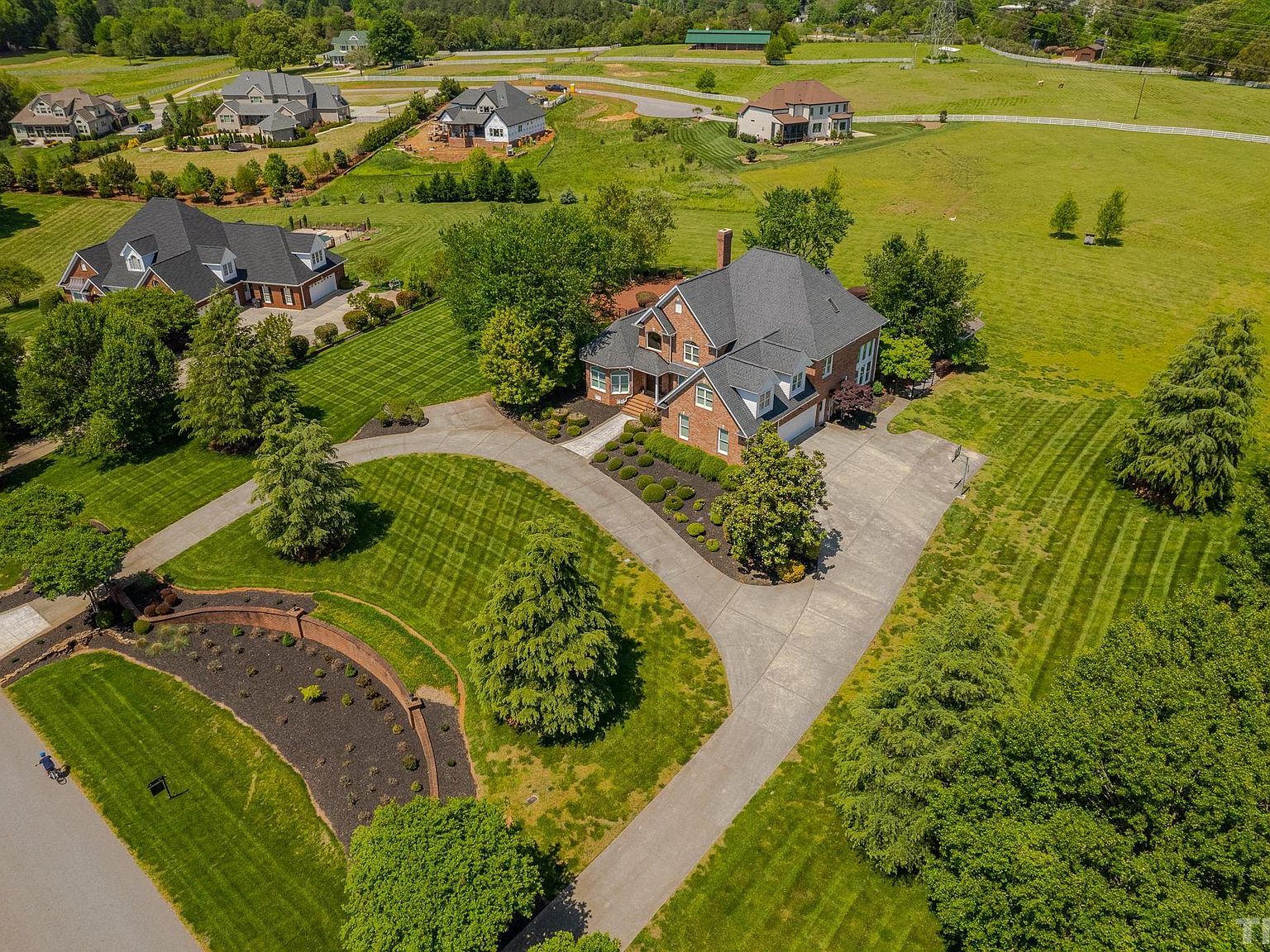 洋書 Mountain Houses 2008 Mountain High Rd, Wake Forest, NC 27587 | Zillow