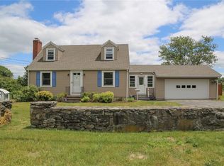 19 Old River Rd, Barrington, RI 02806