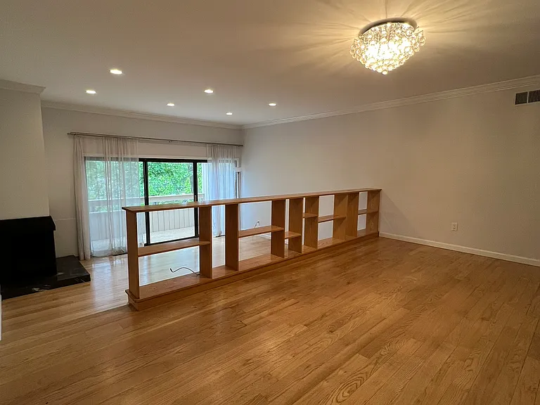 100 Hope St #5 — Photo 36