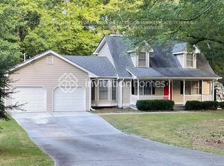 150 Saratoga Dr, Lawrenceville, GA