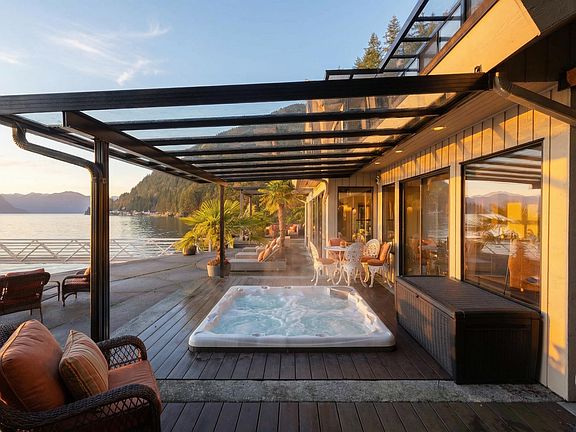 5th image of 2 Strachan Point Rd