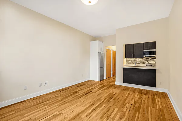 Rented by Sotheby's International Realty | media 1