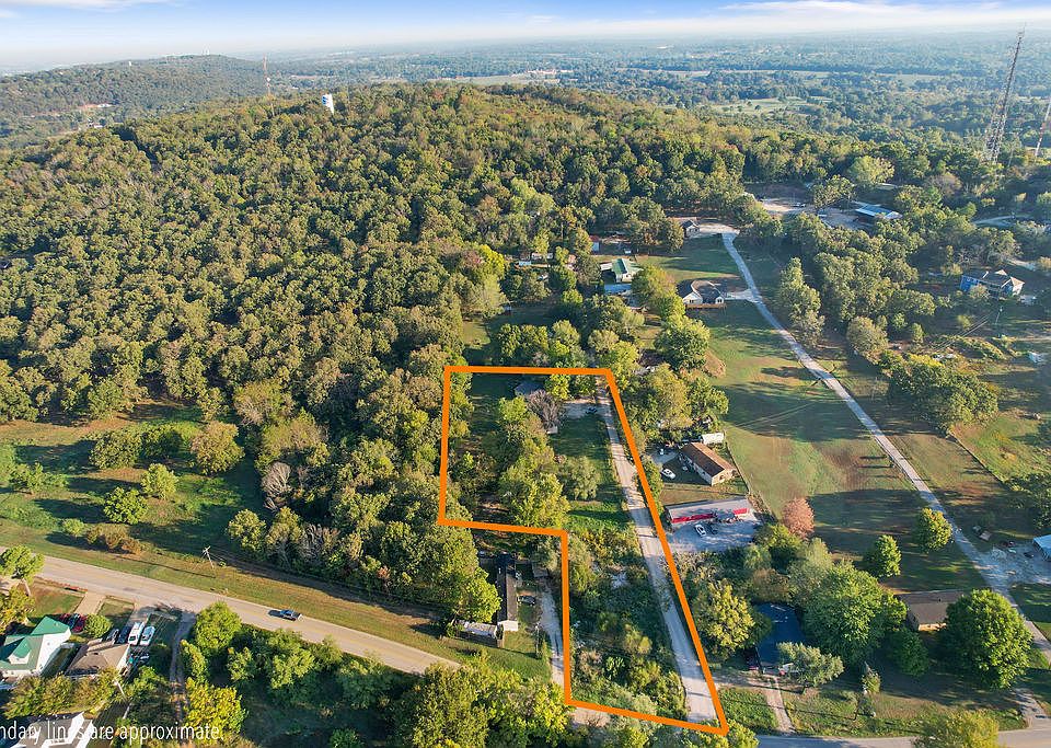1st image of 622 Shorty Hill Rd