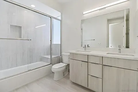 1166 Holly Ave #1 — Photo 22