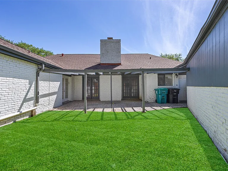 11906 Pepperdine Ln — Photo 32