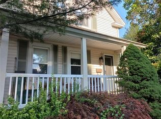 70 Coit Ave, West Warwick, RI 02893