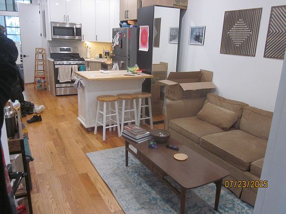 2nd image of 217 Maujer St #2R