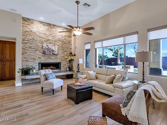 5th image of 4633 N 127TH Drive