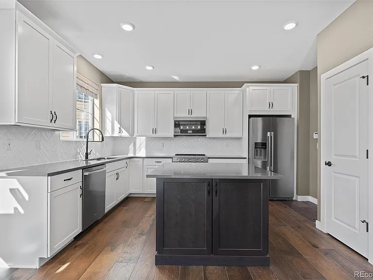 1694 Stable View Dr — Photo 7