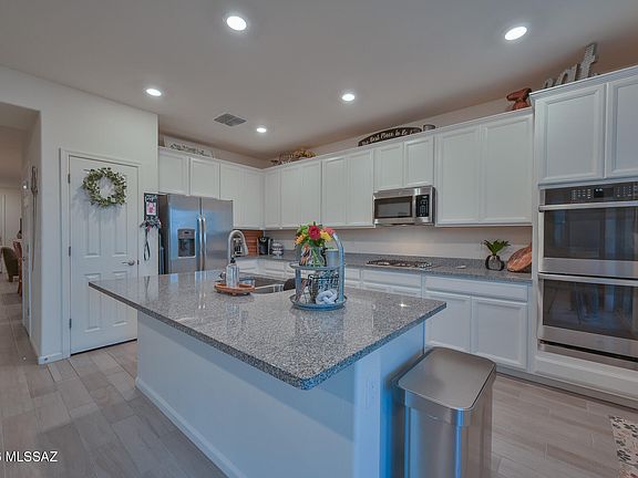 4th image of 17389 S Ridgerunner Dr