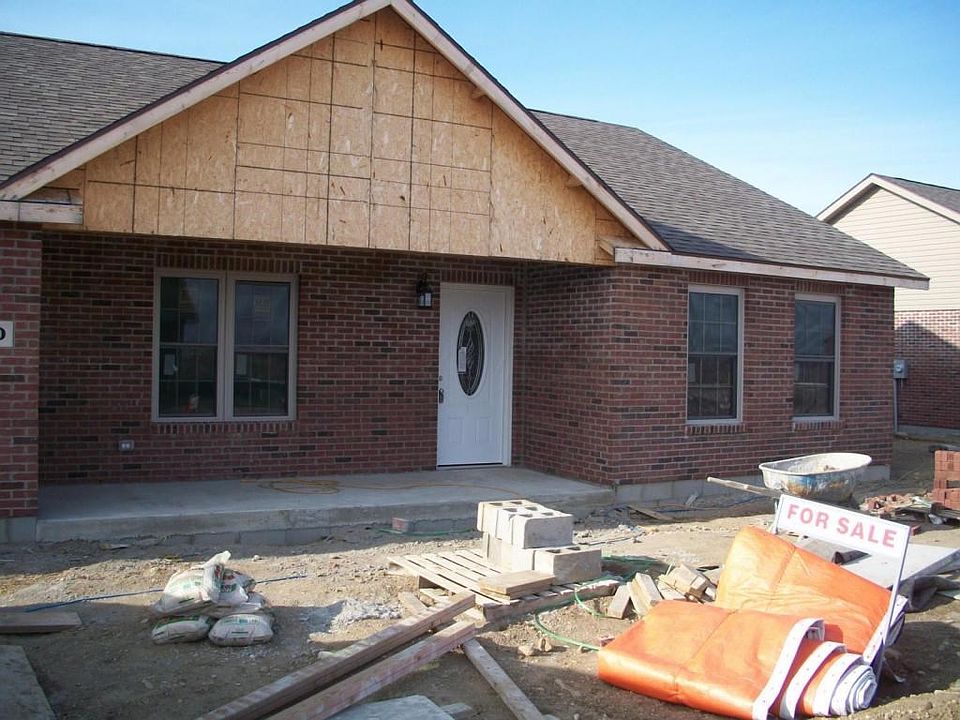 1st image of 230 Coates Ct