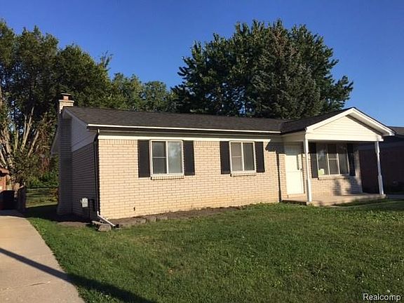 2nd image of 29872 Drager Dr