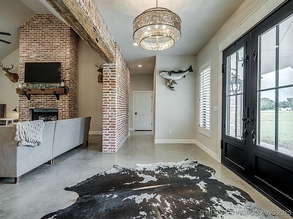 5th image of 10055 Dentonville Rd