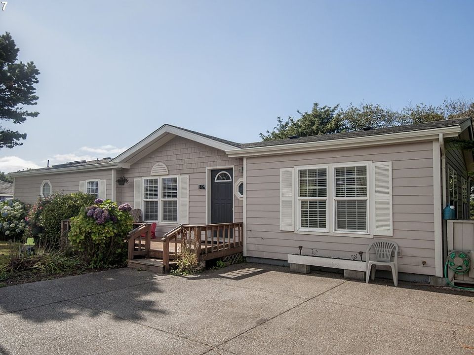 1st image of 3125 SW Beach Ave