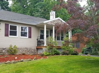 19 Lakeview Rd, Sparta, NJ 07871