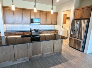 61006 E Slate Rd, Oracle, AZ 85623