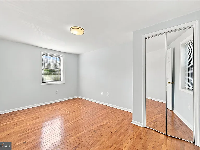 934 New Market St #2 — Photo 13