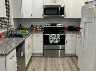 4904 Lawther Dr, River Oaks, TX 76114