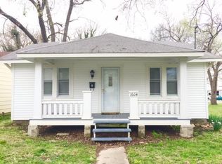 1604 E 8th St N, Springfield, MO 65802