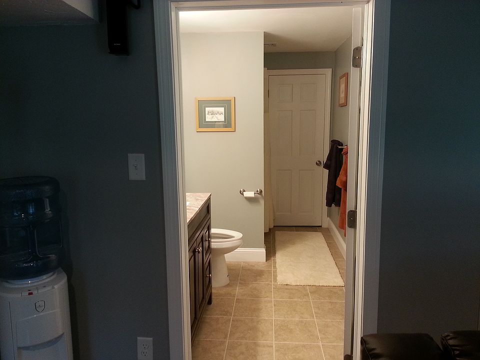 Basement full bath