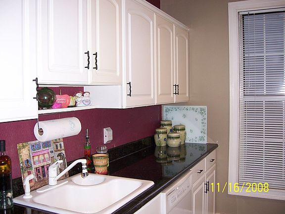 Bright Cheerful Decor