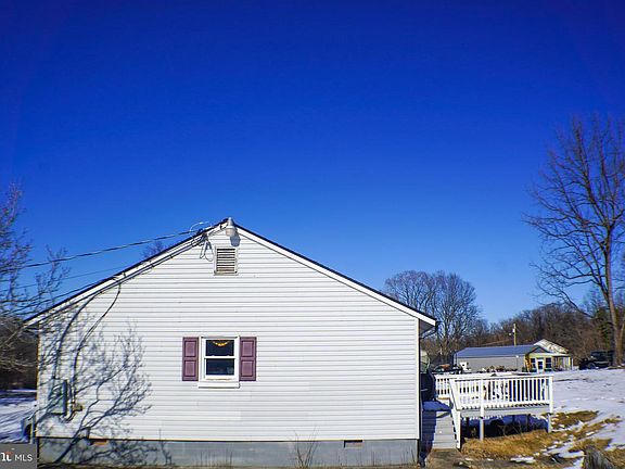 4th image of 608 Stubbs Rd