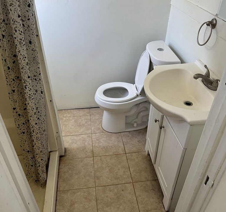 2nd image of 3223 Main St #1
