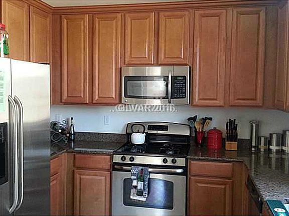 4th image of 10543 La Campana St
